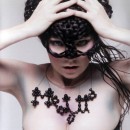 Björk-Medulla_Cover front